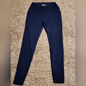 Crisscross Hourglass® Legging with Pockets (Pet Hair Resistant) - Navy